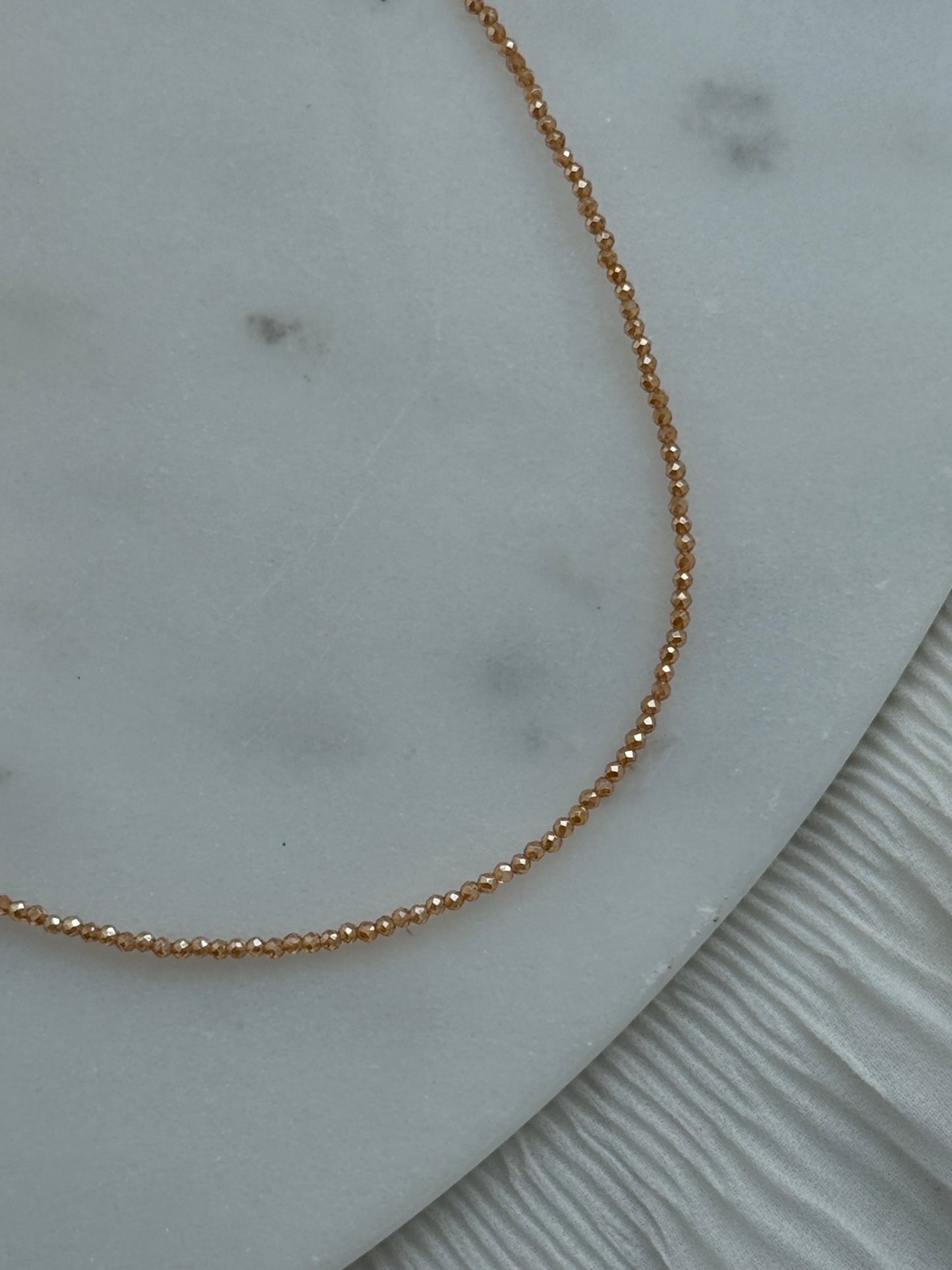 Perlenkette mit Goldenen Kristallperlen - 111170