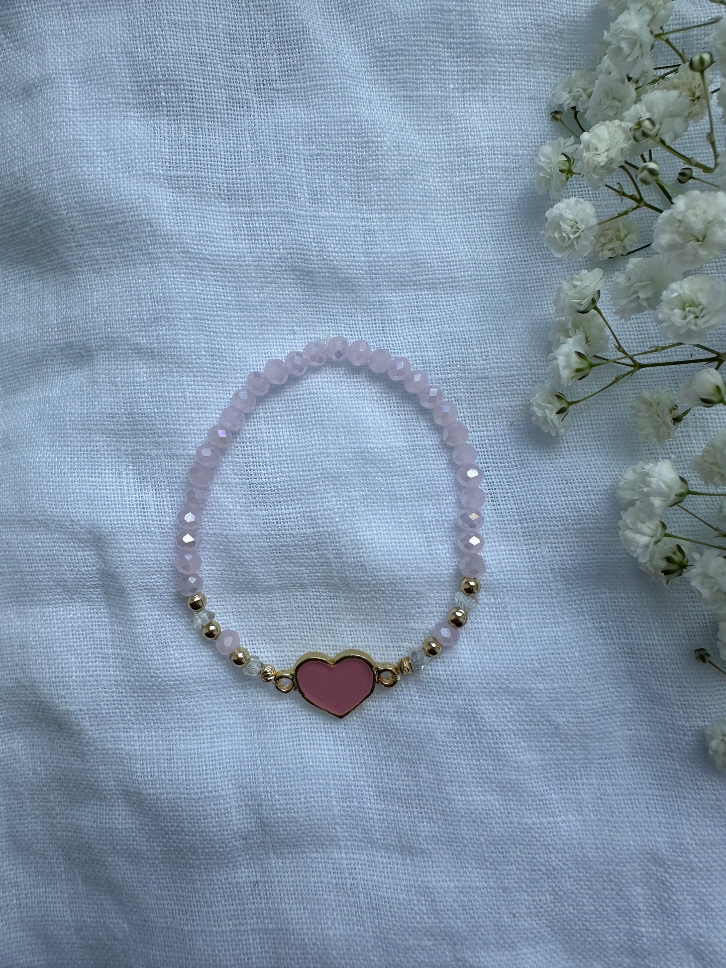Perlenarmband mit Rosa Kristallperlen und Herz Anhänger - 10369