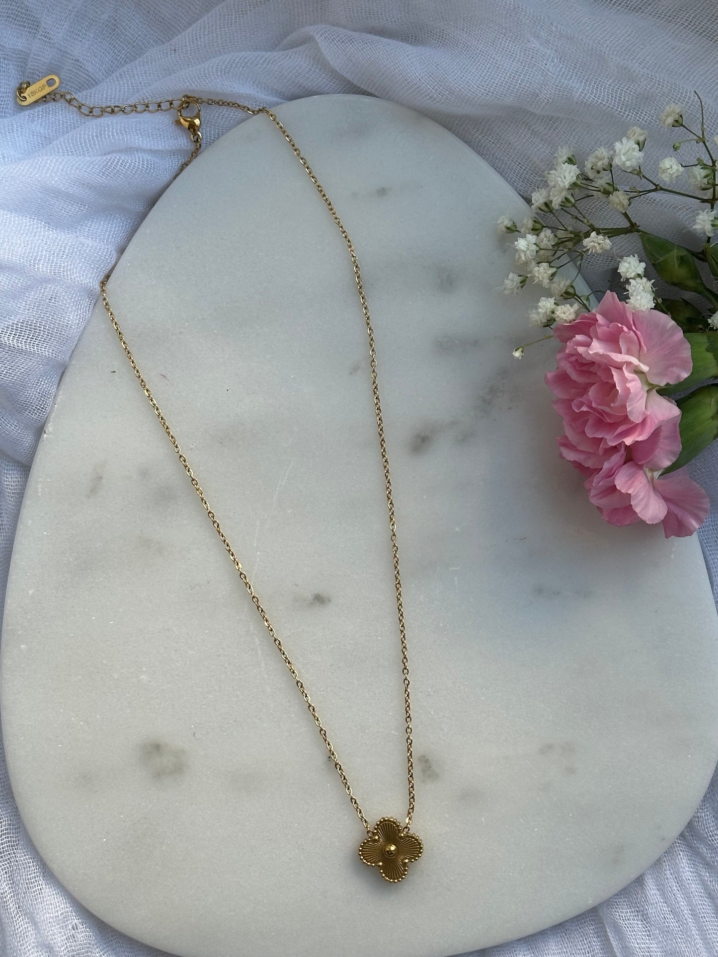 Goldene Clover Halskette - 10642