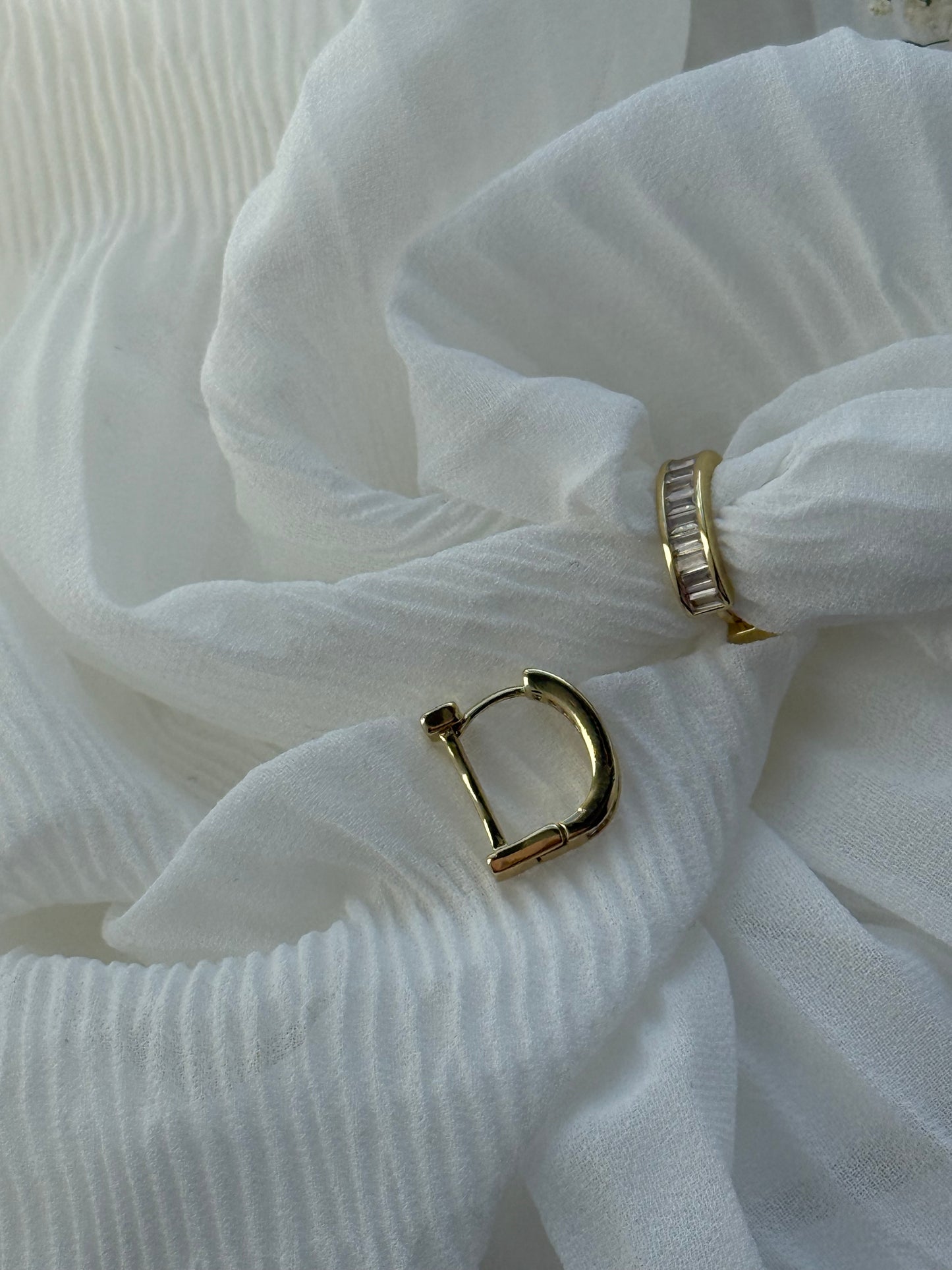 Goldene Zirkonia Ohrringe - 11116