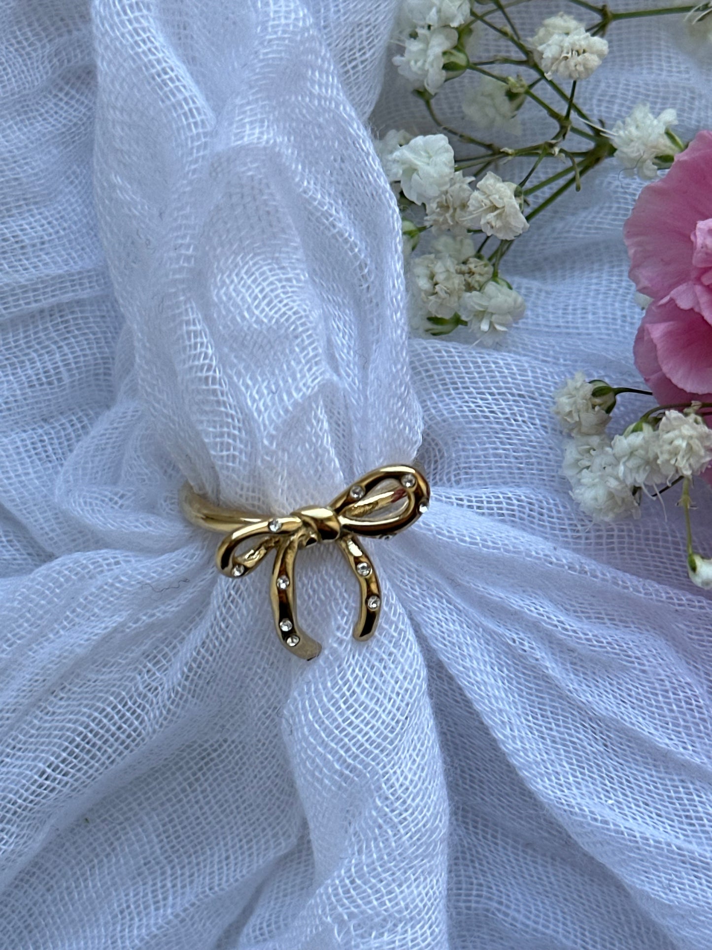 Verstellbarer Ring mit Schleifen Anhänger Gold - 10656