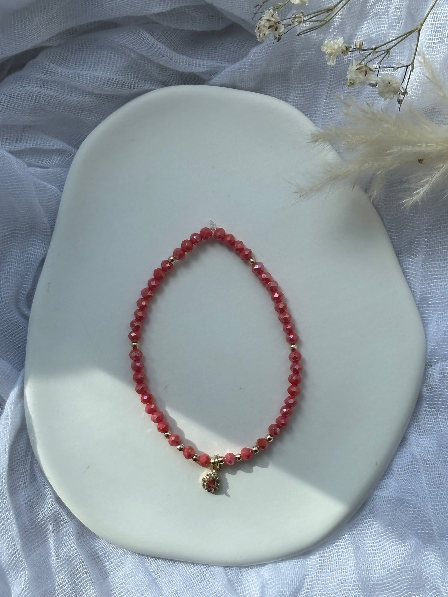 Perlenarmband mit Kristallperlen und Zirkonia Tropfen Anhänger - 10674