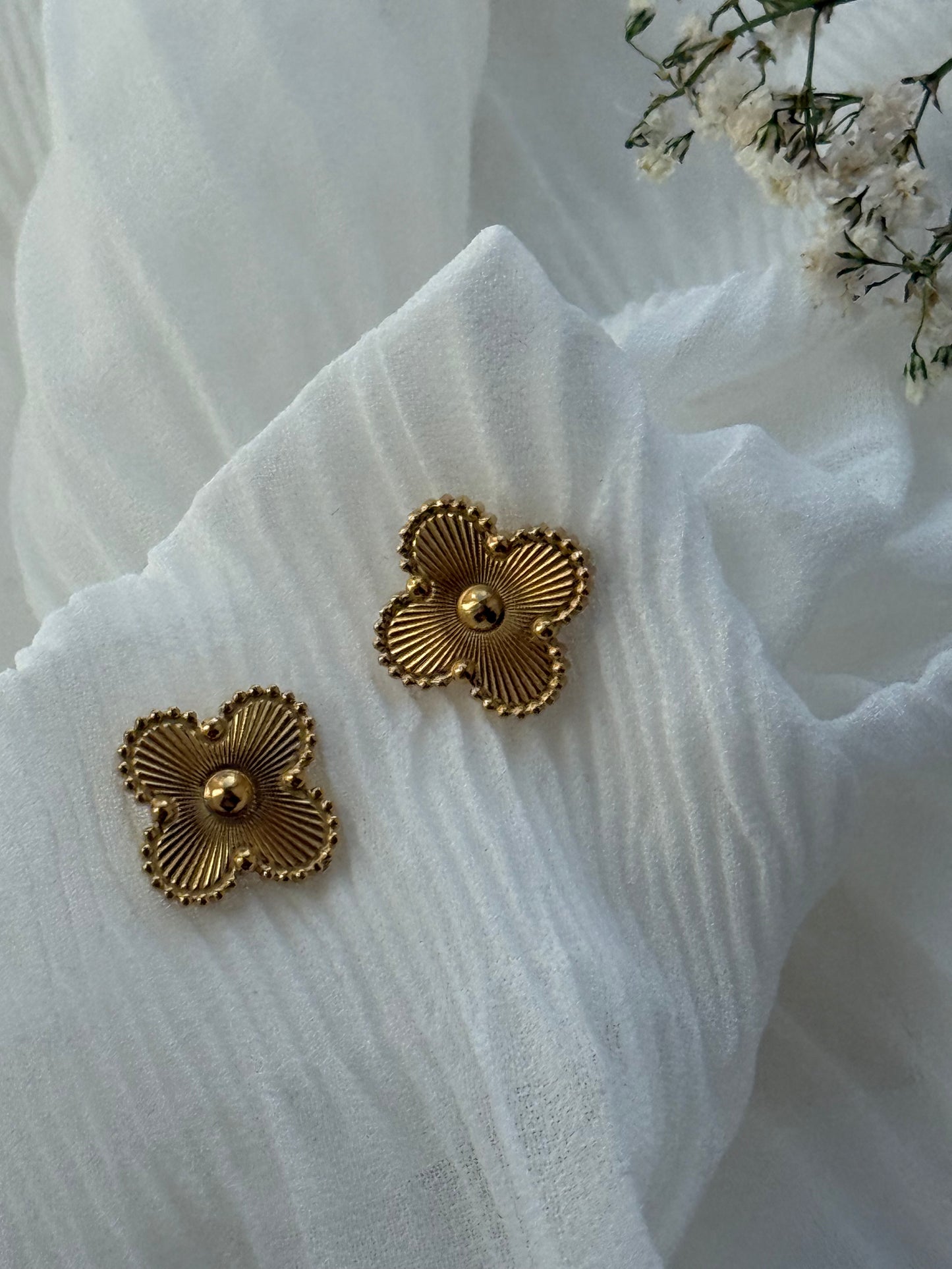 Goldene Clover Stecker Ohrringe Edelstahl - 11106