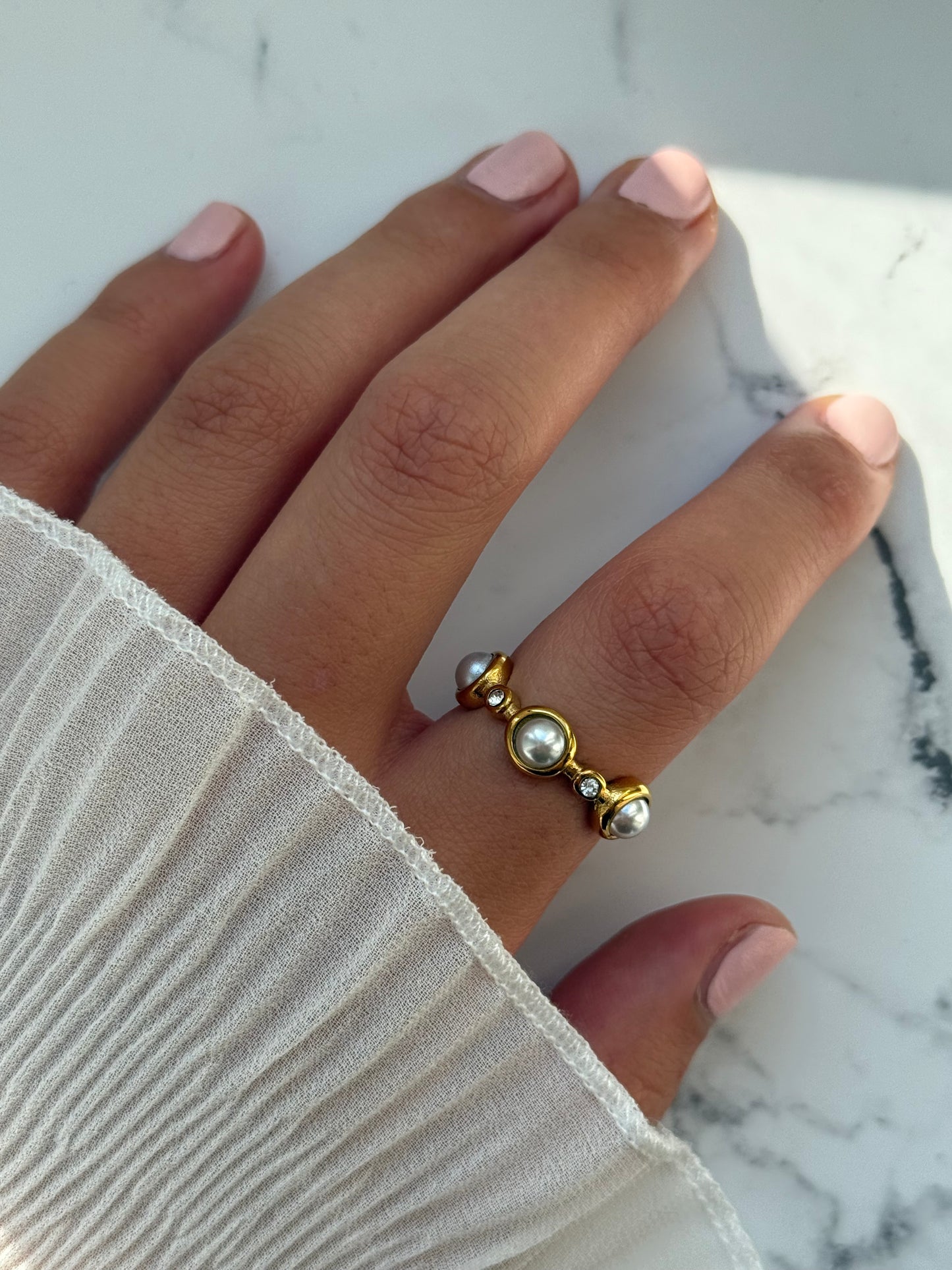 Pearly Lovely Ring - 10945