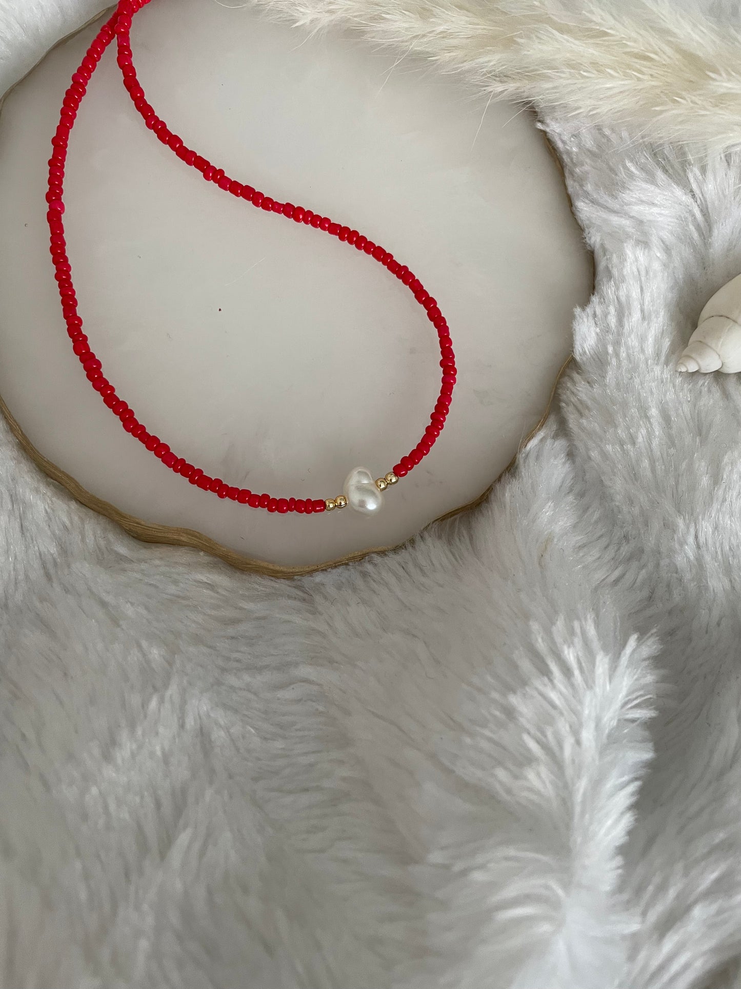 Perlenkette chocker rot mit weißer Perle - 10105