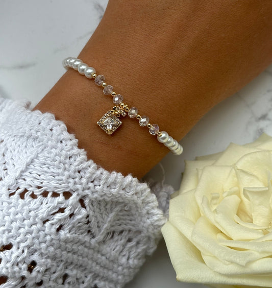 Perlenarmband mit Weißen Glasperlen, Durchsichtigen Kristallperlen und Goldenen Perlen + Zirkonia Flaschen Anhänger - 10868