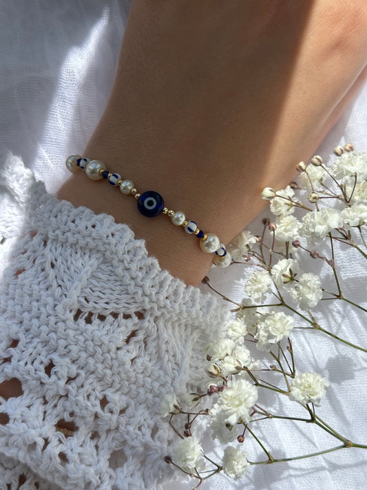 Perlenarmband Greece mit Weißen und Blauen Kristallperlen und goldenen Details + Nazar Perle - 10752