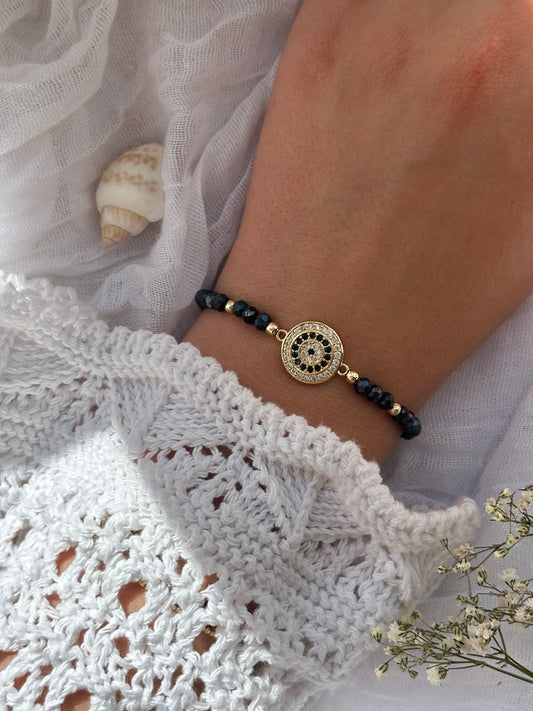 Perlenarmband mit Blauen Kristallperlen und Goldenen Perlen + Nazar Anhänger - 10836