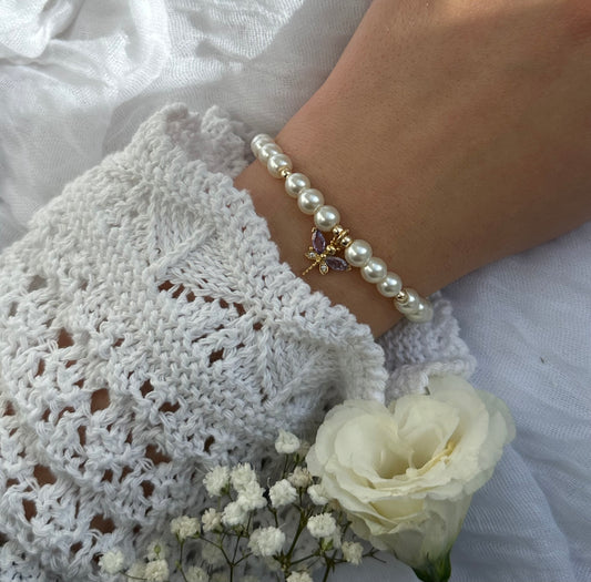 Perlenarmband mit Beigen Perlen und Lila Libellen Anhänger - 10584