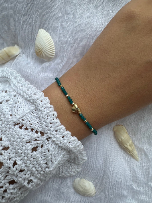 Perlenarmband mit Grünen Kristallperlen und Herz Anhänger - 10254