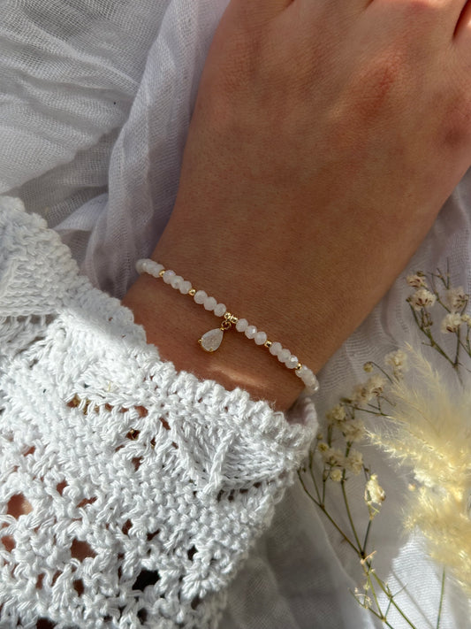Perlenarmband mit Weißen Kristallperlen + Tropfen Anhänger - 10679