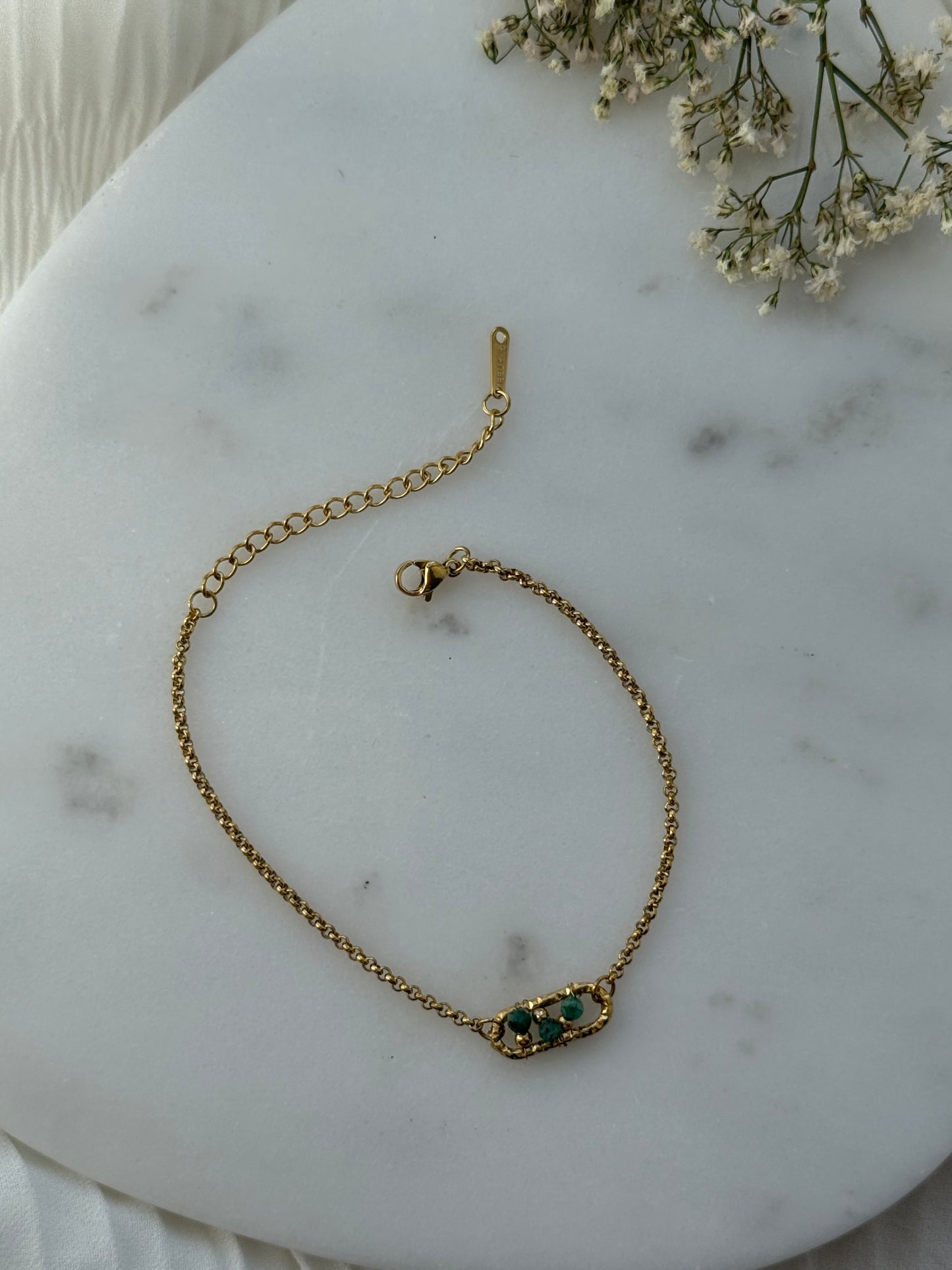 Goldenes Charms Edelstahl Armband Grün - 11102