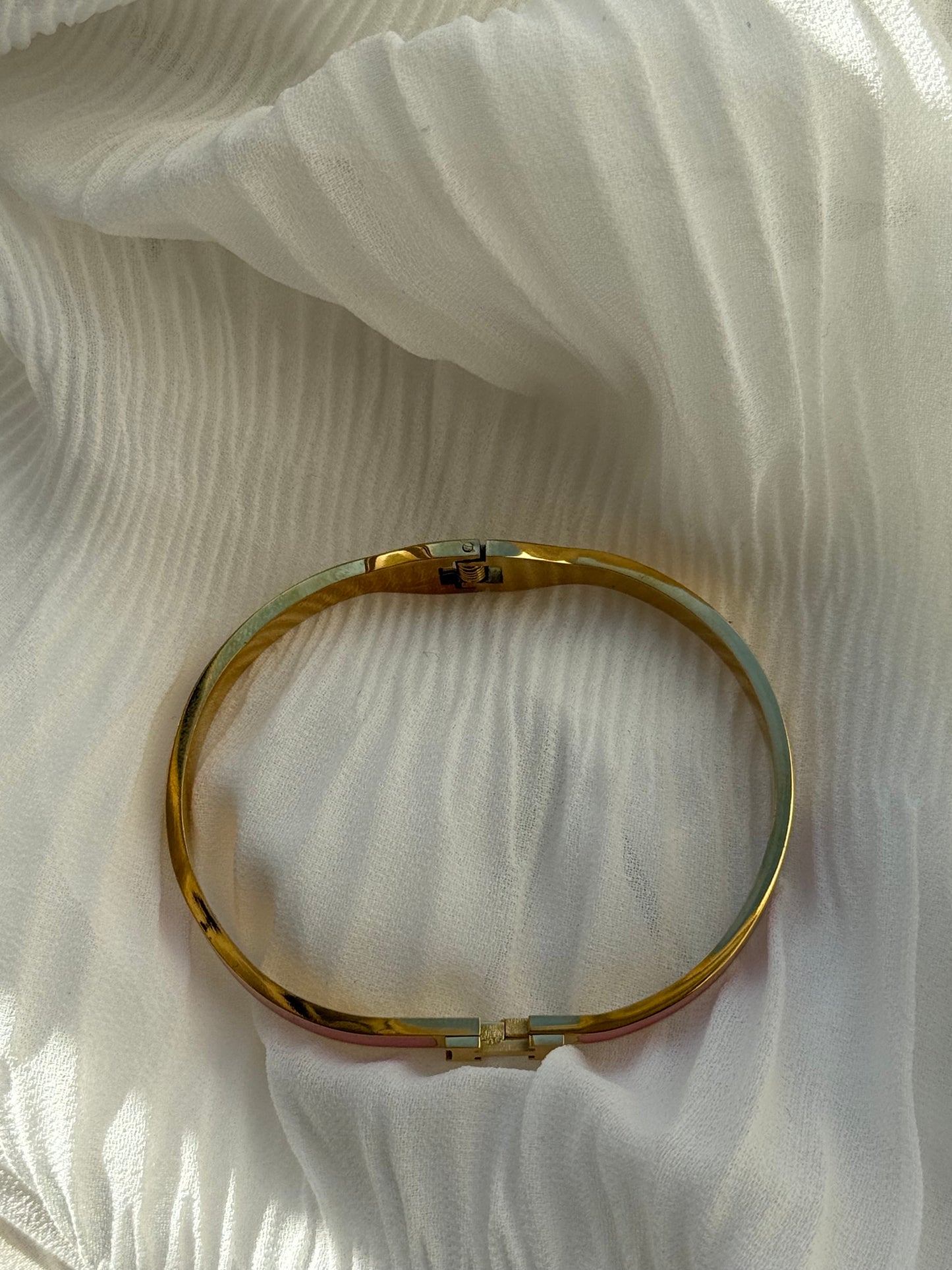 Goldener H-Armreif Rosa - 11091