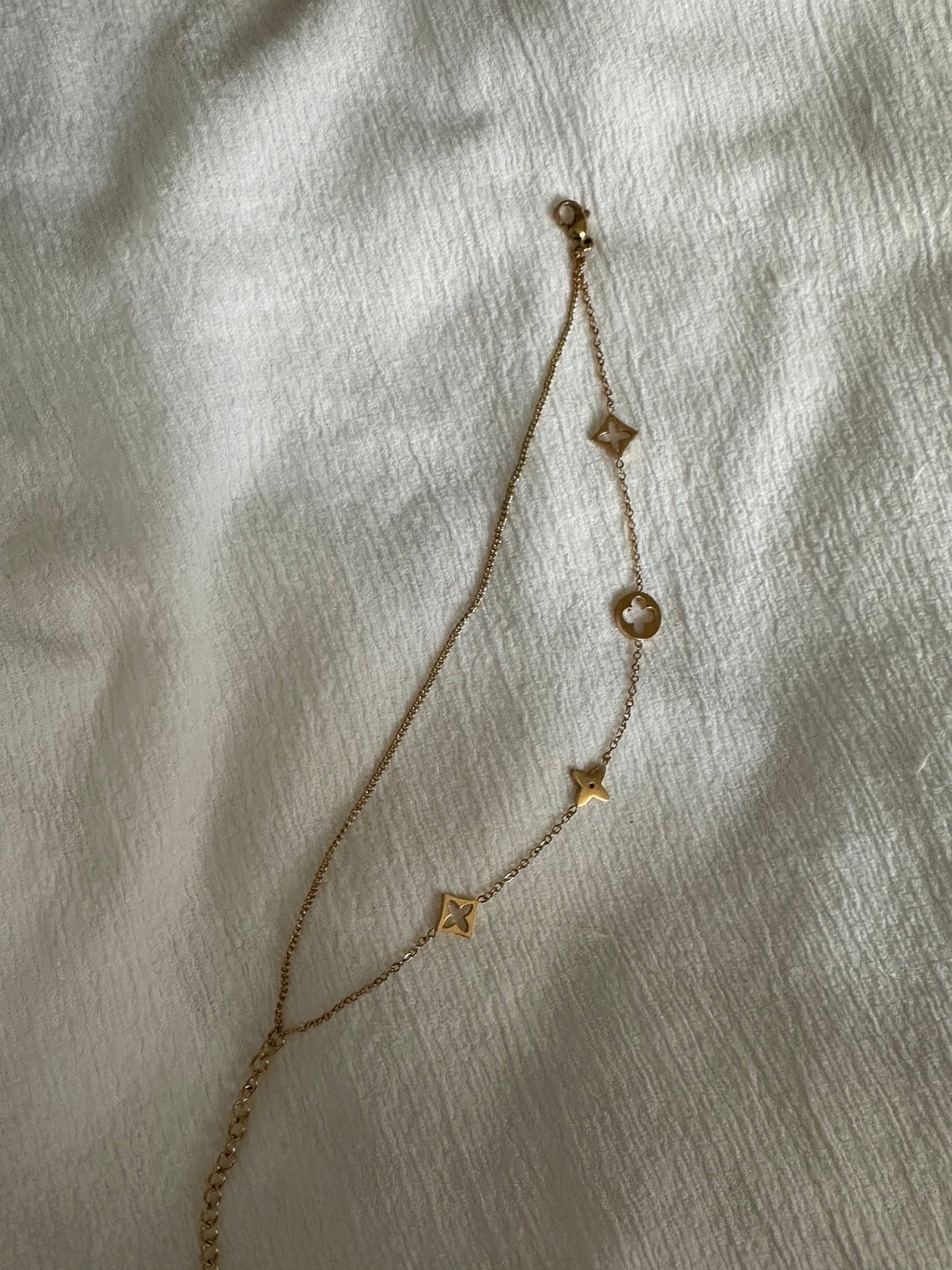 Goldenes Doppelarmband