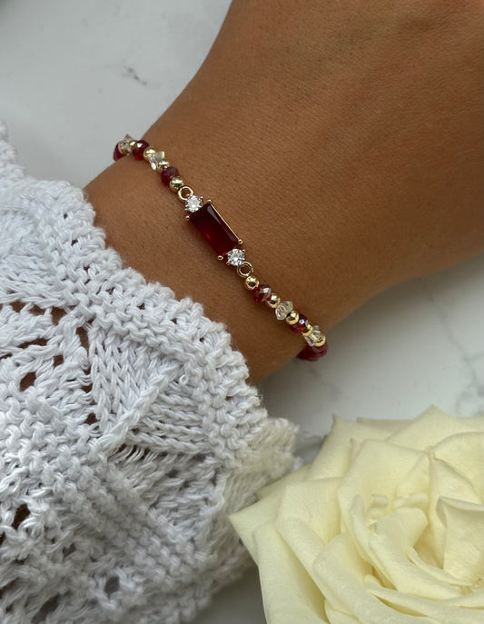 Perlenarmband mit Roten und Durchsichtigen Kristallperlen, Goldenen Perlen + Zirkonia Anhänger - 10900