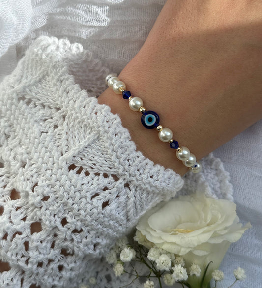 Perlenarmband mit Weißen Perlen und Blauen Kristallperlen + Nazar - 10580