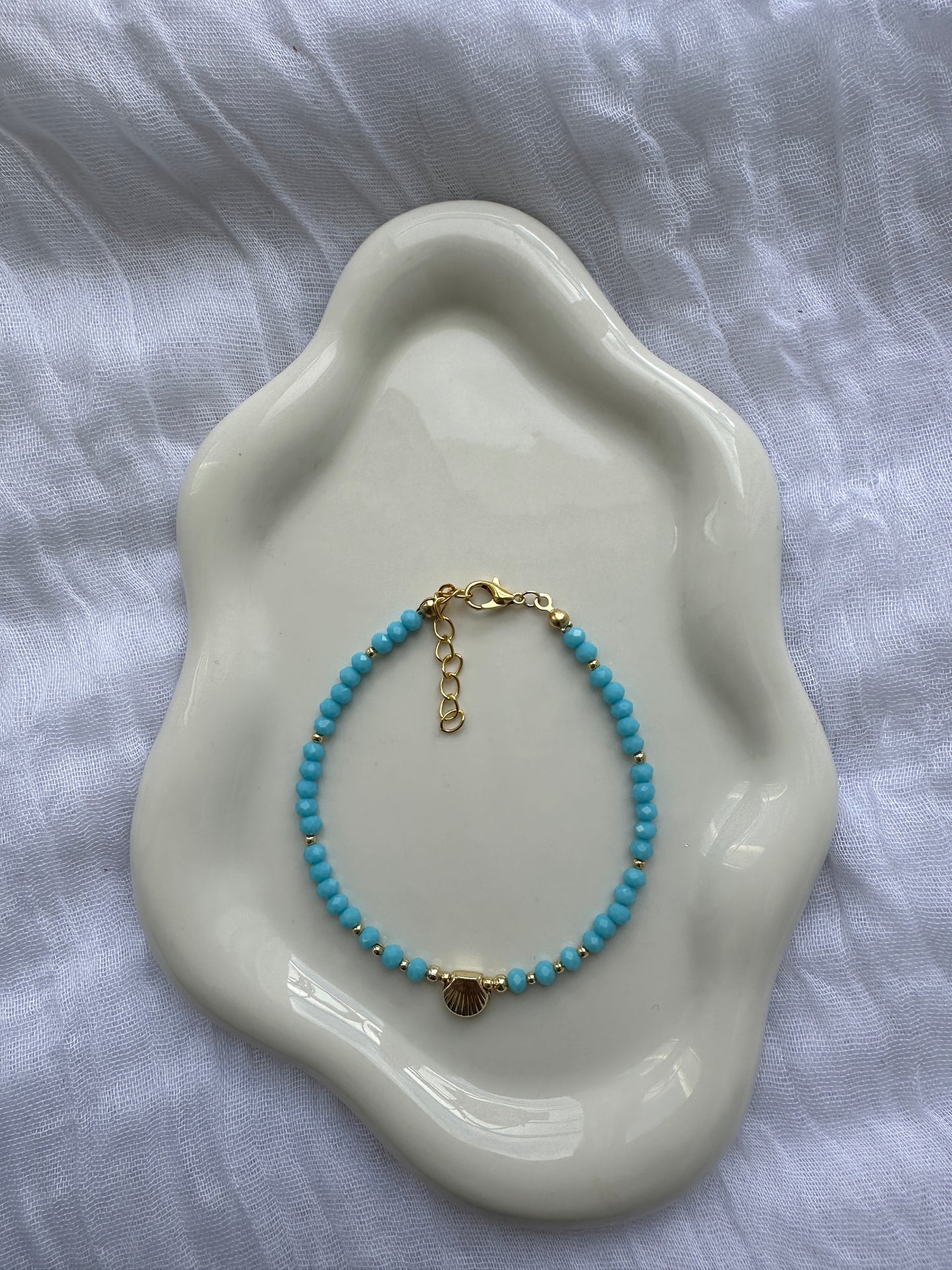Fußkette mit Blauen und Goldenen Perlen + Muschel Anhänger - 10082