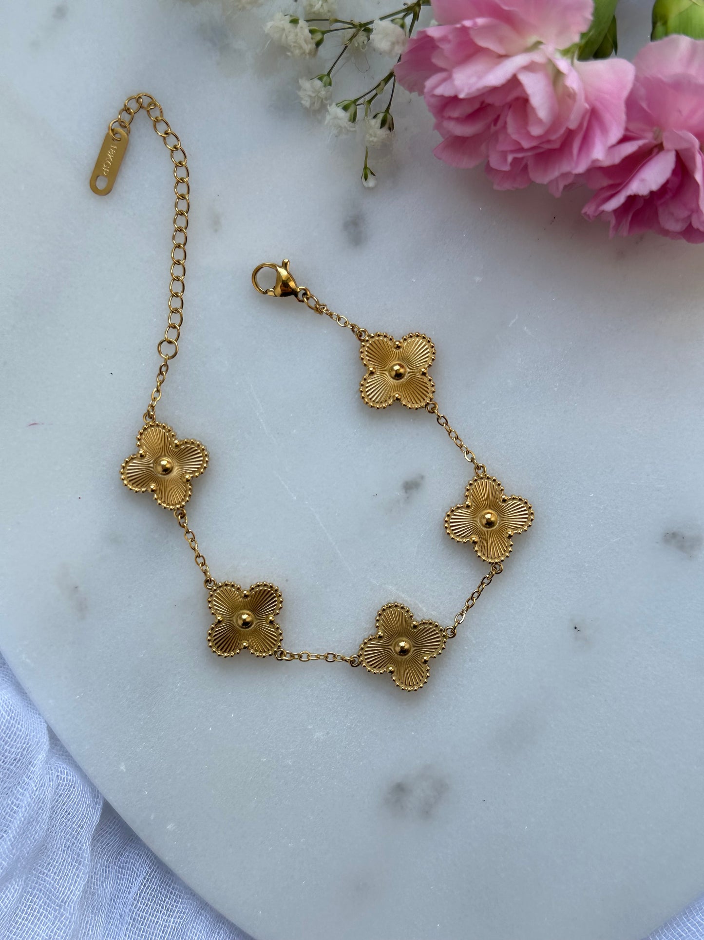 Goldenes Clover Armband - 10631
