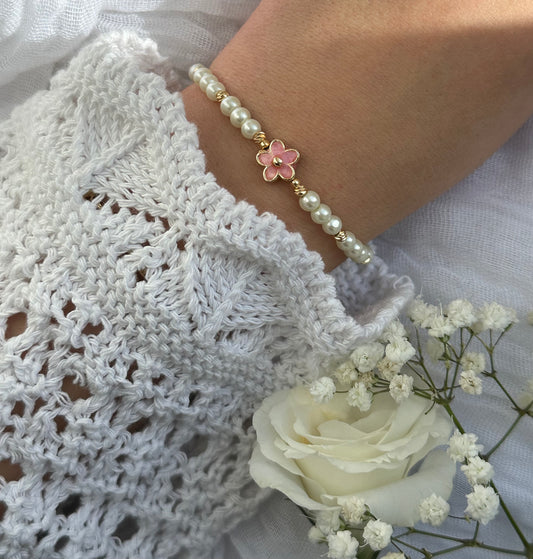 Perlenarmband mit Beigen Perlen und Rosa Blumen Anhänger - 10570