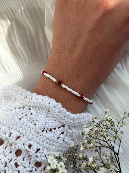 Perlenarmband mit Weißen Perlen, Goldenen Perlen + Kristallperlen - 10958