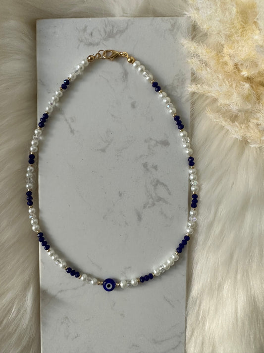 Perlenkette mit Kristallperlen und weißen Perle und Dunkelblauen Nazar - 10115