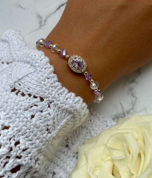 Perlenarmband mit Weißen Glasperlen, Lila Kristallperlen und Goldenen Perlen + Stein Anhänger - 10893