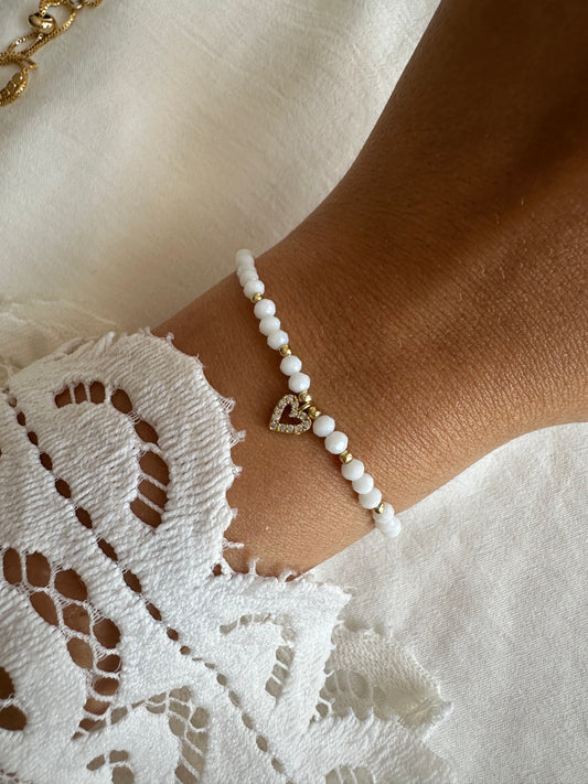 Perlenarmband mit Weißen Kristallperlen und Herz Anhänger - 10442