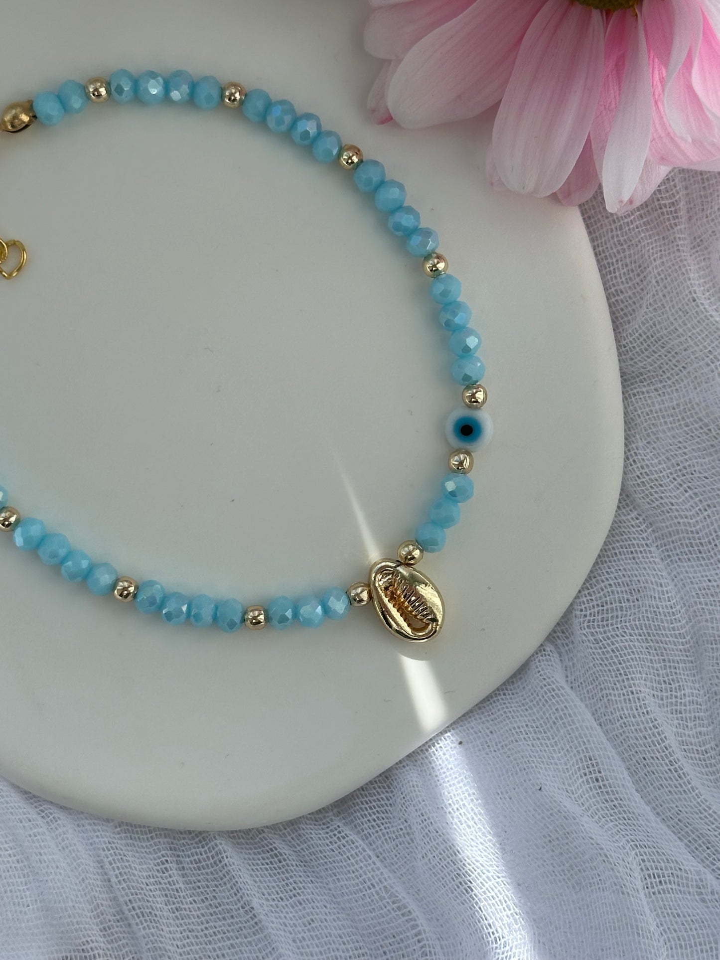 Fußkette mit Hellblauen Kristallperlen + Muschel Anhänger und Nazar Perle - 10691