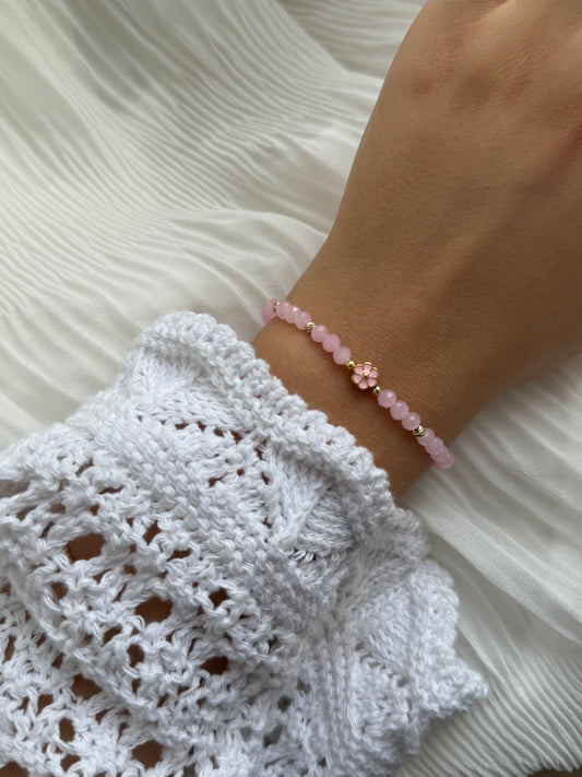 Perlenarmband mit Rosa Kristallperlen, Goldenen Perlen + Blumen Anhänger - 111180