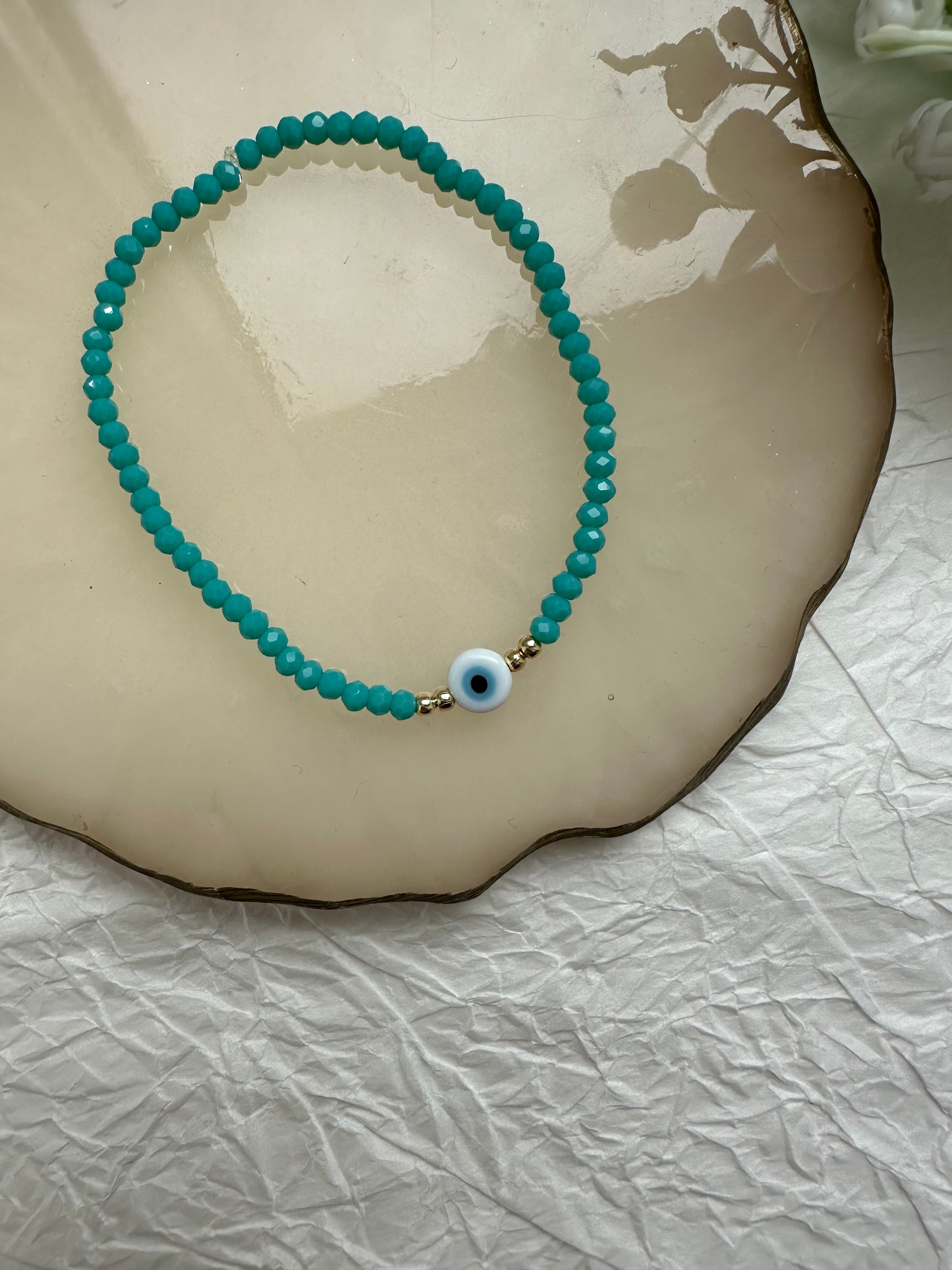 Perlenarmband mit Türkisen Perlen und einer Nazar Perle - 10240