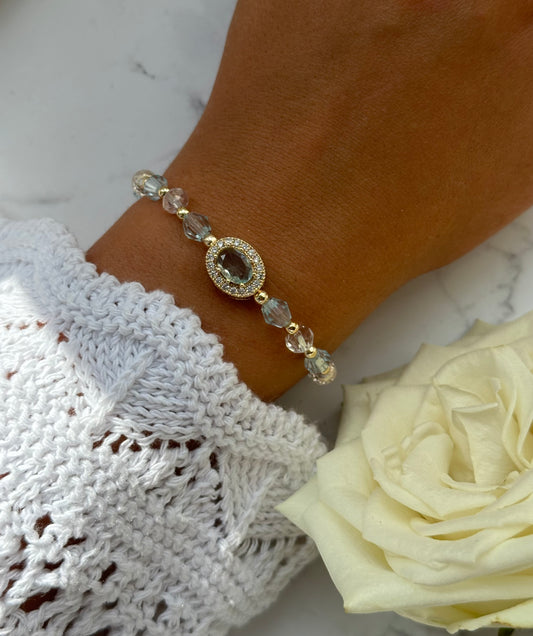 Perlenarmband mit Blauen, Durchsichtigen Kristallperlen und Goldenen Perlen + Zirkonia Stein Anhänger - 10879