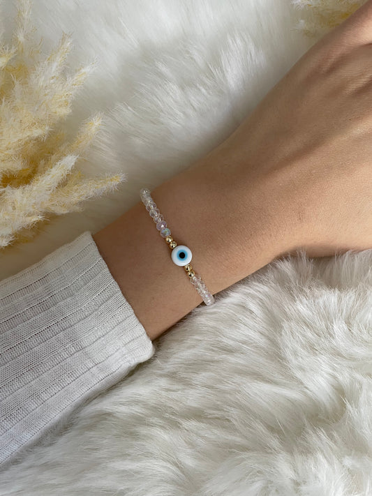 Perlenarmband mit durchsichtigen Perlen und nazar - 10288